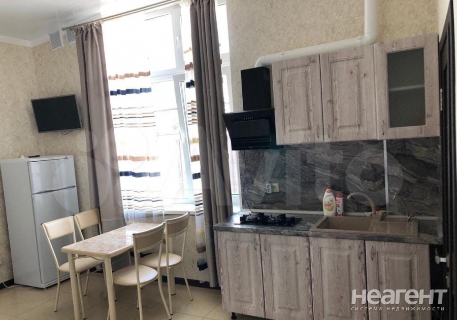 Продается Нежилое помещение, 450 м²