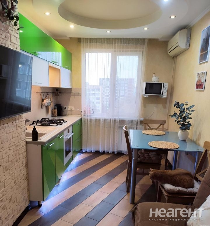 Продается 3-х комнатная квартира, 69 м²