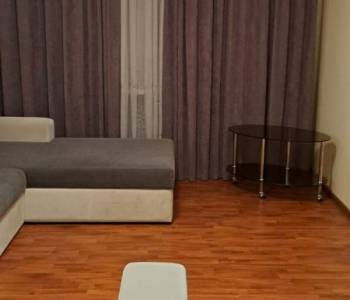 Сдается 1-комнатная квартира, 43 м²
