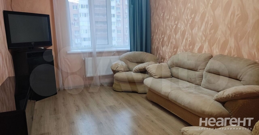 Сдается 2-х комнатная квартира, 60 м²