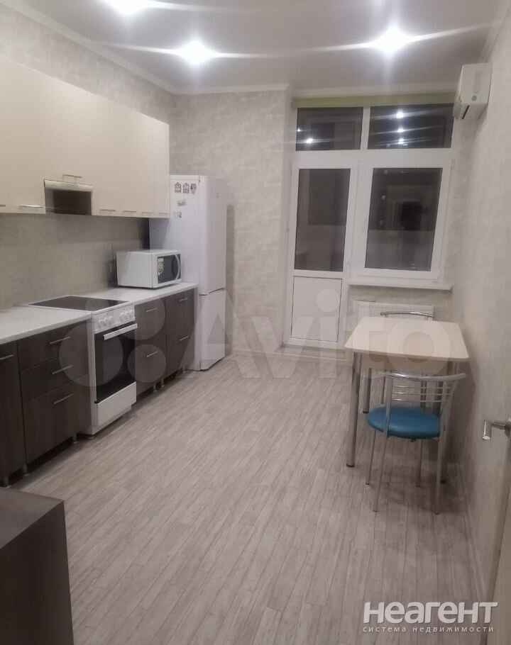 Сдается 2-х комнатная квартира, 68,4 м²