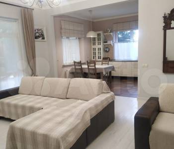 Продается Дом, 200 м²