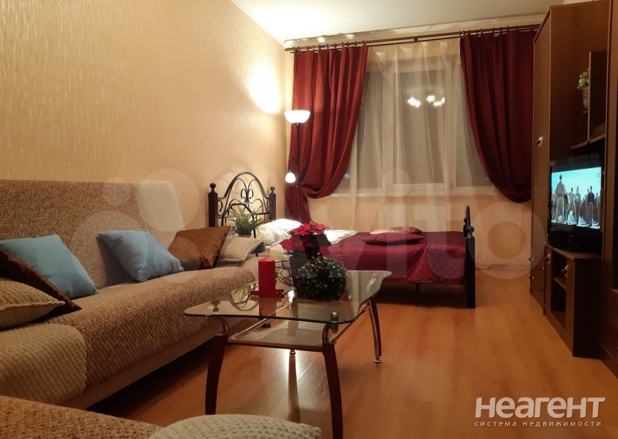 Продается 1-комнатная квартира, 45 м²