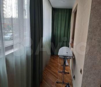 Продается 1-комнатная квартира, 57 м²