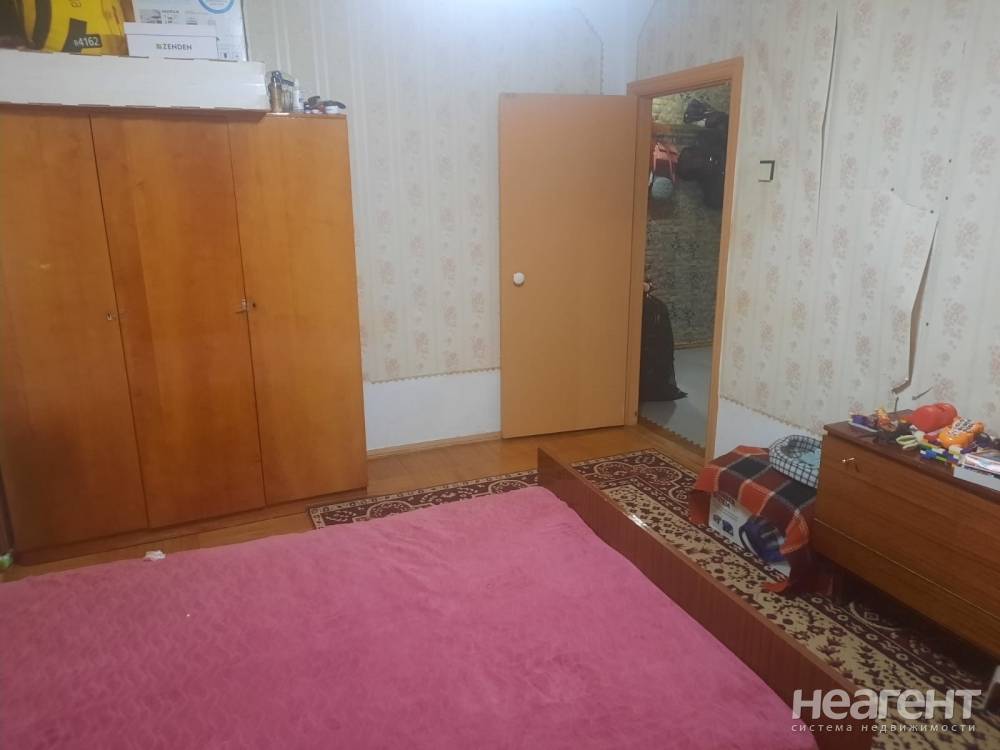 Продается 3-х комнатная квартира, 63 м²