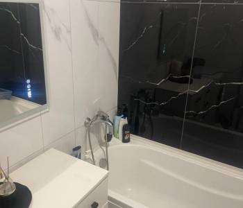 Продается 2-х комнатная квартира, 72 м²