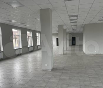 Сдается Торговое помещение, 350 м²