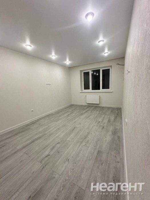 Продается 2-х комнатная квартира, 75 м²