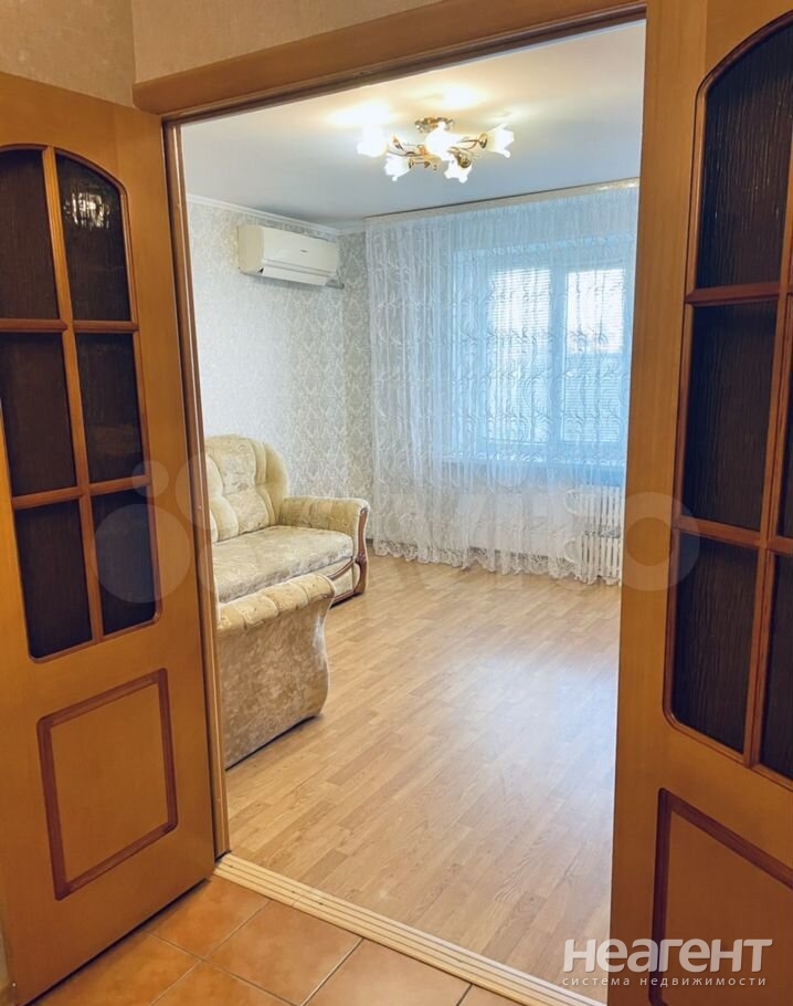 Продается 1-комнатная квартира, 30 м²