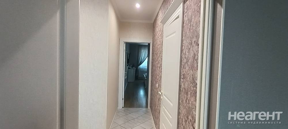 Продается 2-х комнатная квартира, 75 м²