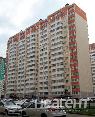 Сдается 2-х комнатная квартира, 64 м²