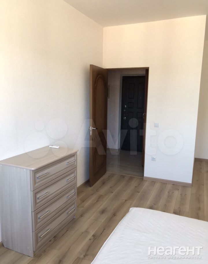 Сдается 1-комнатная квартира, 37 м²