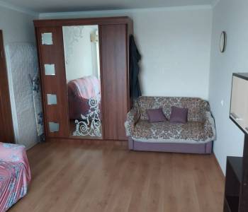 Сдается 1-комнатная квартира, 38 м²