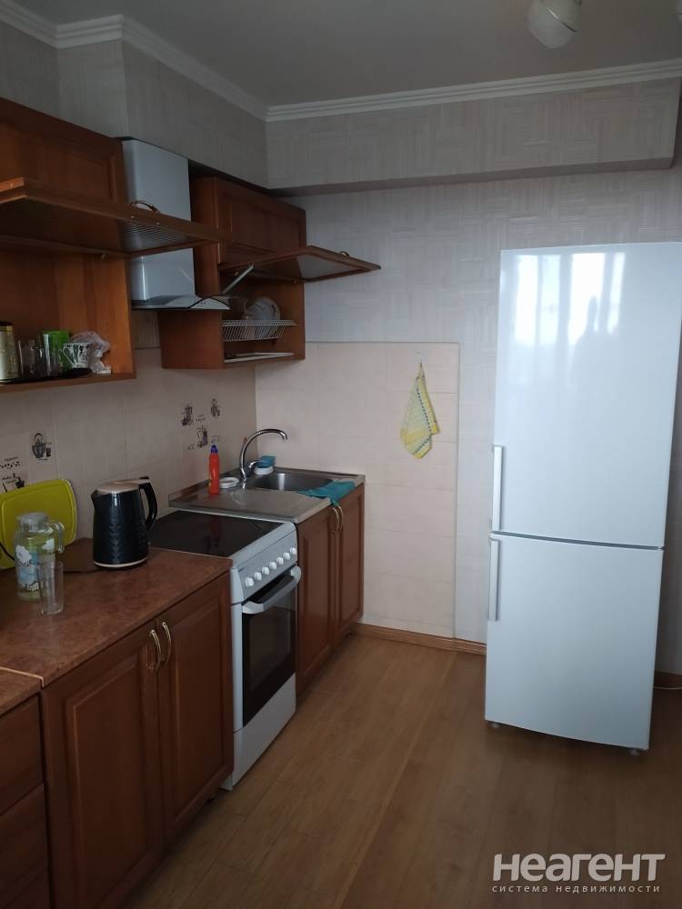 Сдается 1-комнатная квартира, 38 м²