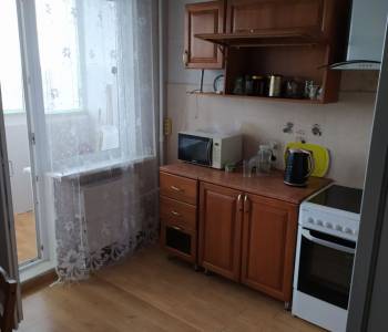 Сдается 1-комнатная квартира, 38 м²