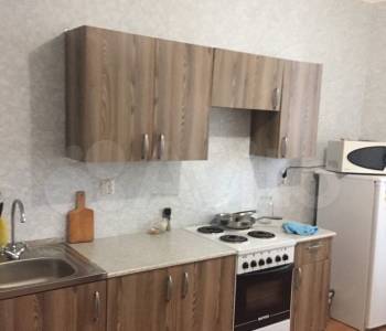 Сдается 1-комнатная квартира, 42 м²