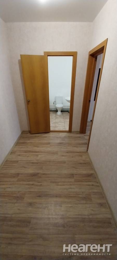 Продается 1-комнатная квартира, 30 м²