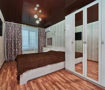 Продается Многокомнатная квартира, 78,2 м²