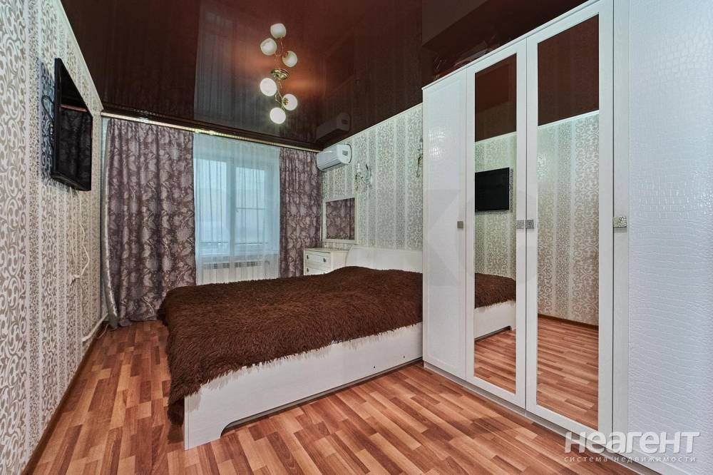 Продается Многокомнатная квартира, 78,2 м²