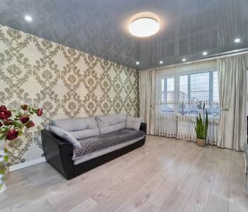 Продается Многокомнатная квартира, 78,2 м²