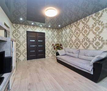 Продается Многокомнатная квартира, 78,2 м²
