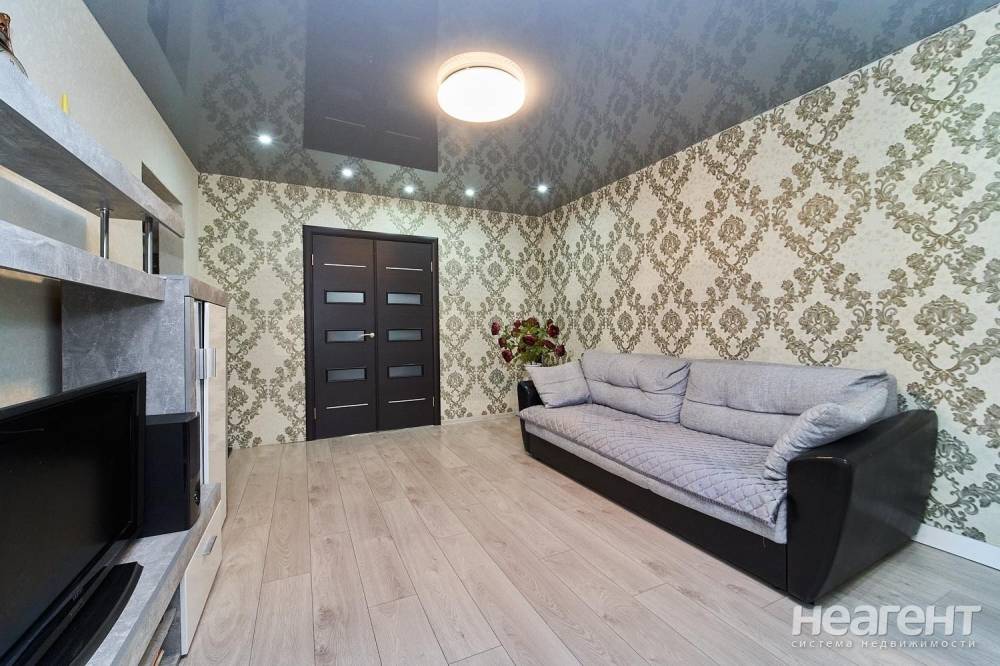 Продается Многокомнатная квартира, 78,2 м²