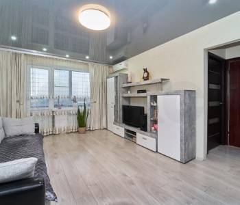 Продается Многокомнатная квартира, 78,2 м²