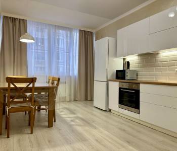 Сдается 1-комнатная квартира, 46 м²