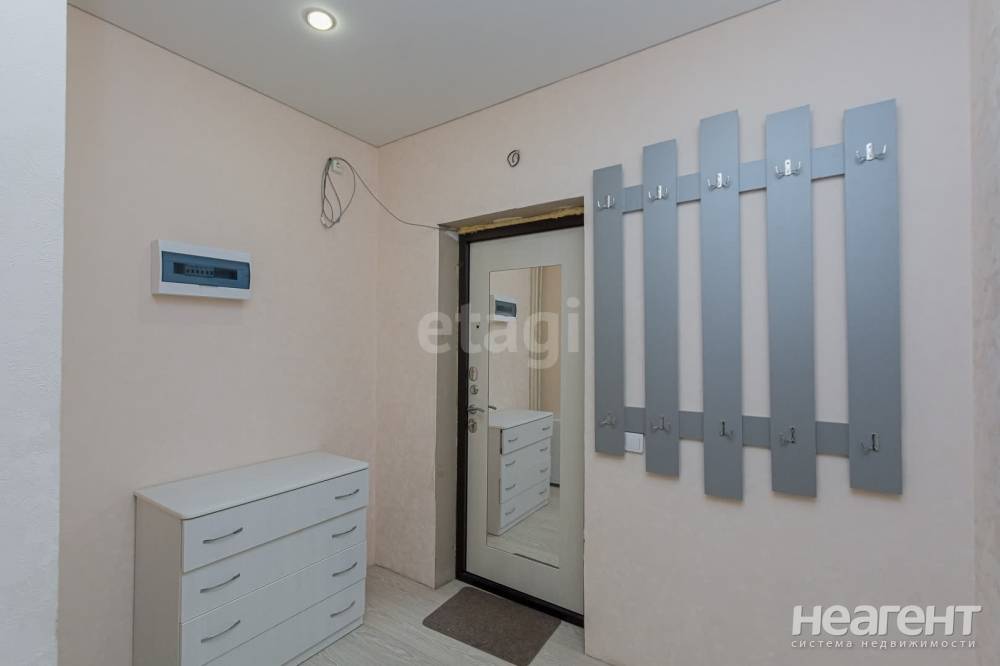 Продается 2-х комнатная квартира, 65,4 м²