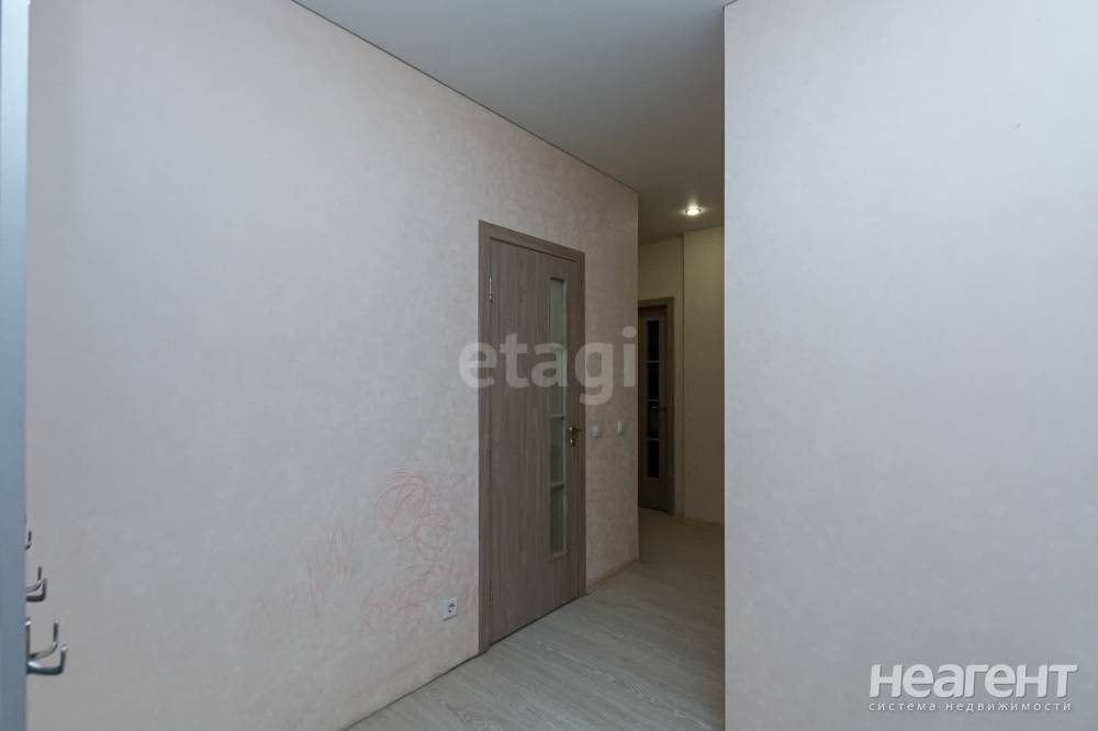 Продается 2-х комнатная квартира, 65,4 м²