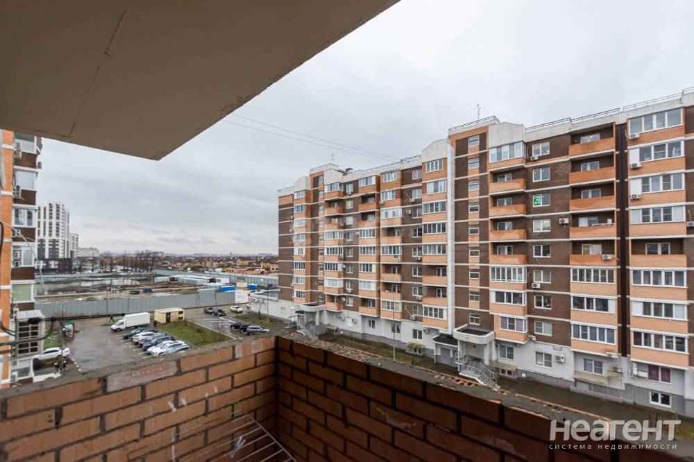 Продается 2-х комнатная квартира, 65,4 м²