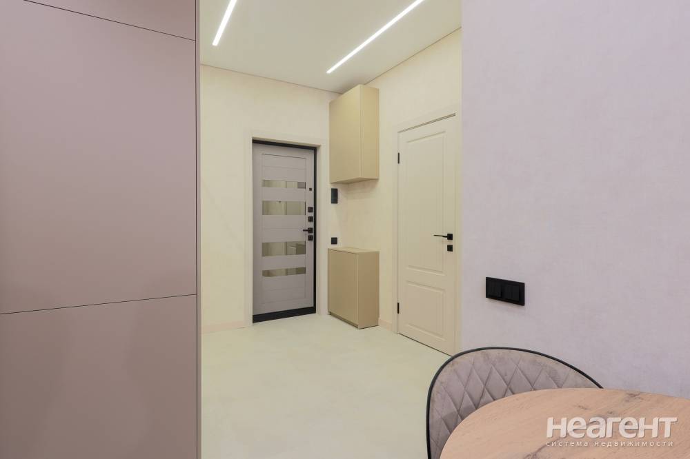 Продается 1-комнатная квартира, 38 м²