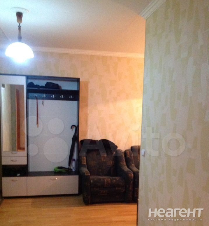 Сдается Многокомнатная квартира, 82 м²