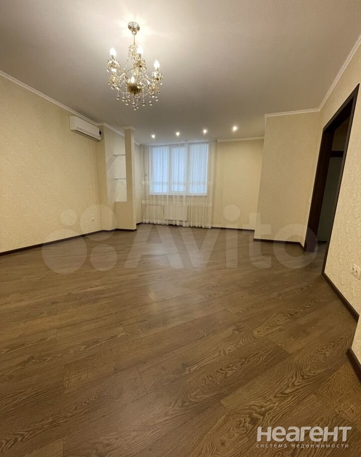 Продается 3-х комнатная квартира, 107,4 м²