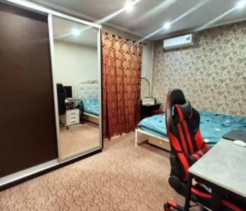 Продается Дом, 200 м²