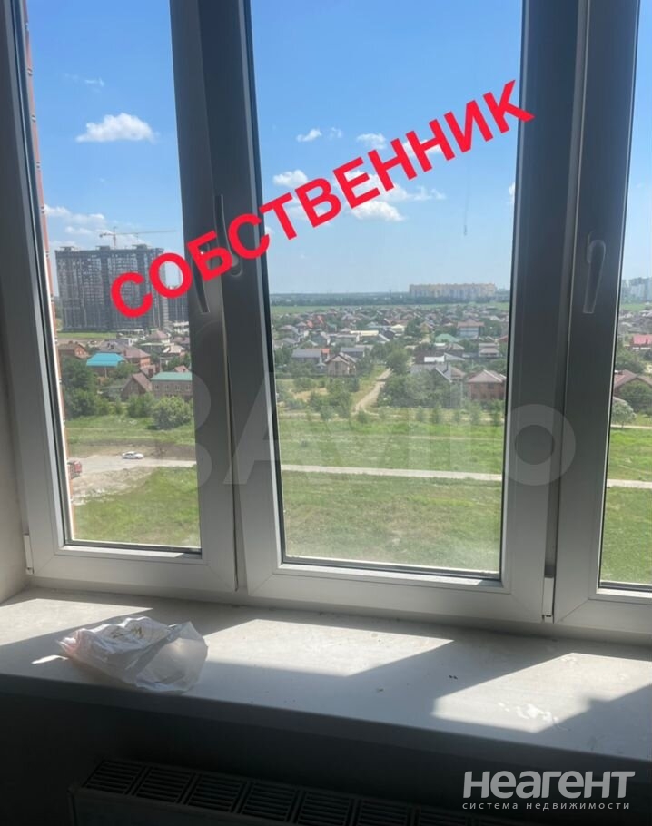 Продается 1-комнатная квартира, 42 м²