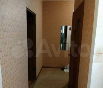 Продается 1-комнатная квартира, 35 м²