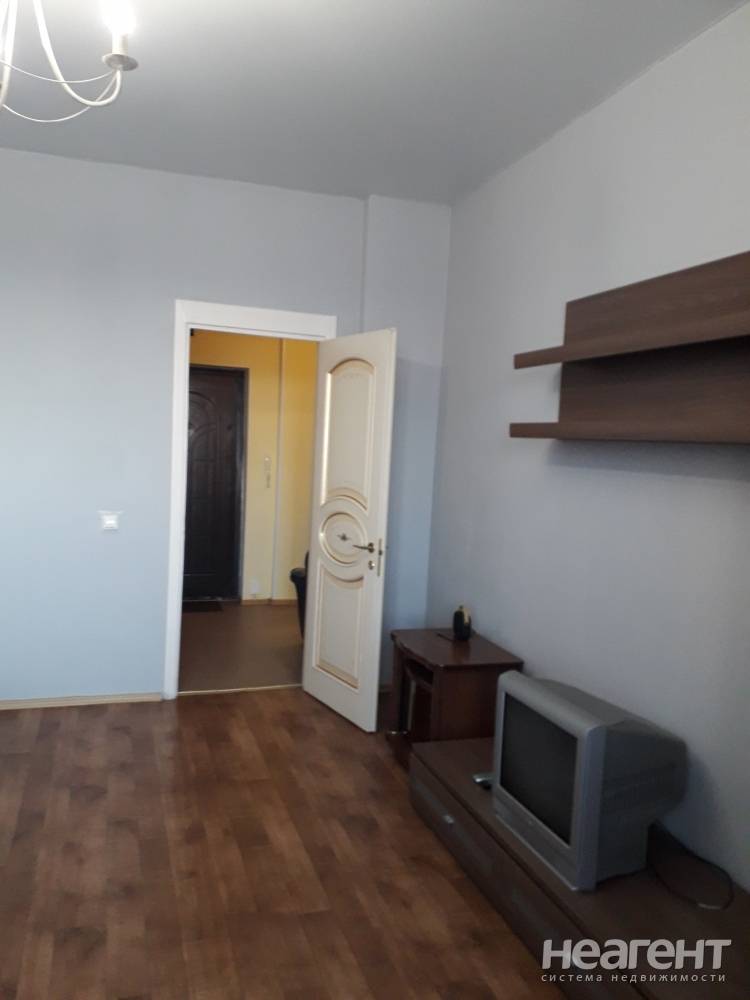 Продается 1-комнатная квартира, 51,1 м²