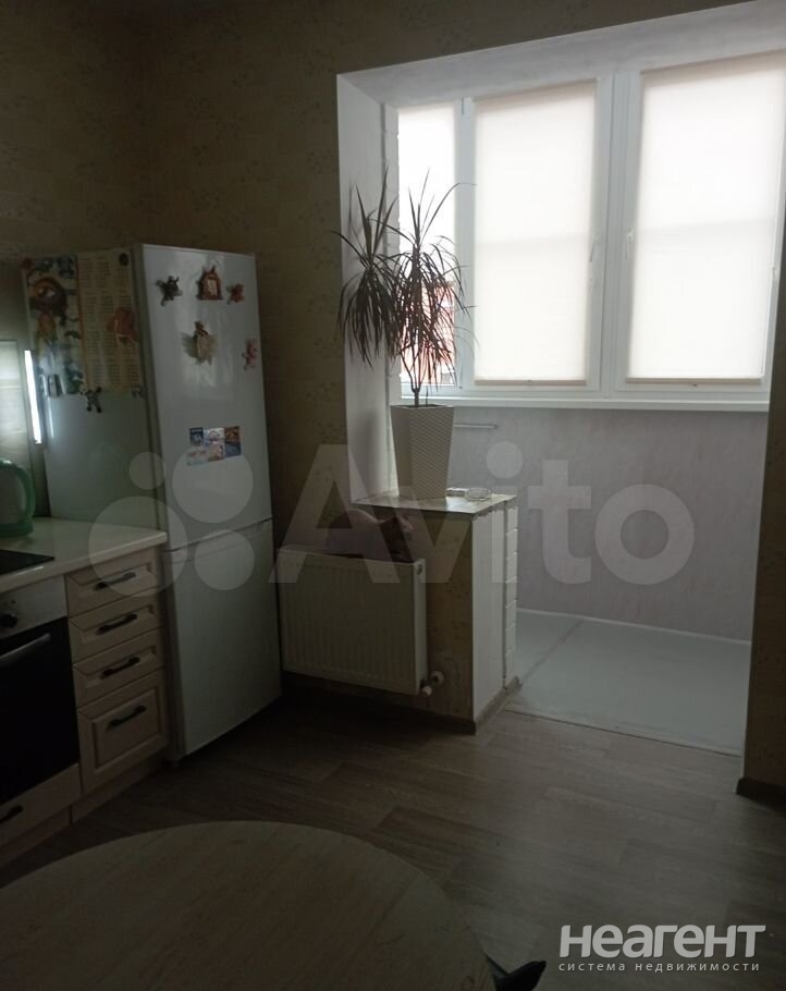 Продается 2-х комнатная квартира, 61 м²