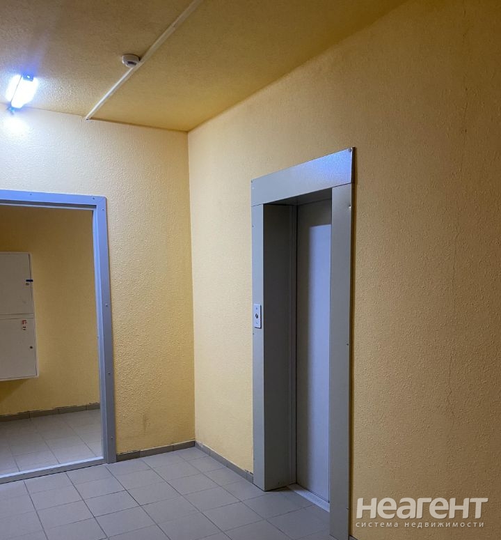 Продается 2-х комнатная квартира, 63 м²