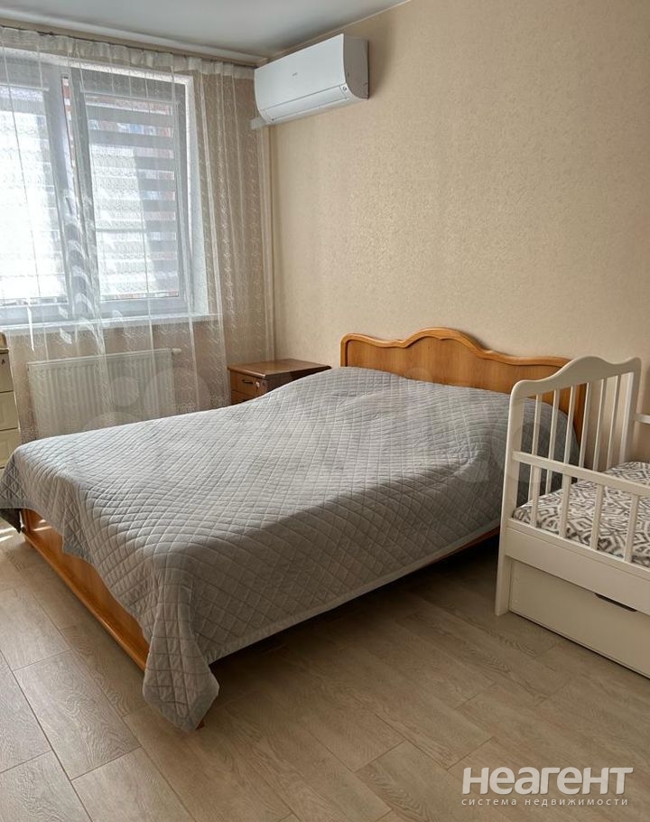 Продается 1-комнатная квартира, 29,8 м²