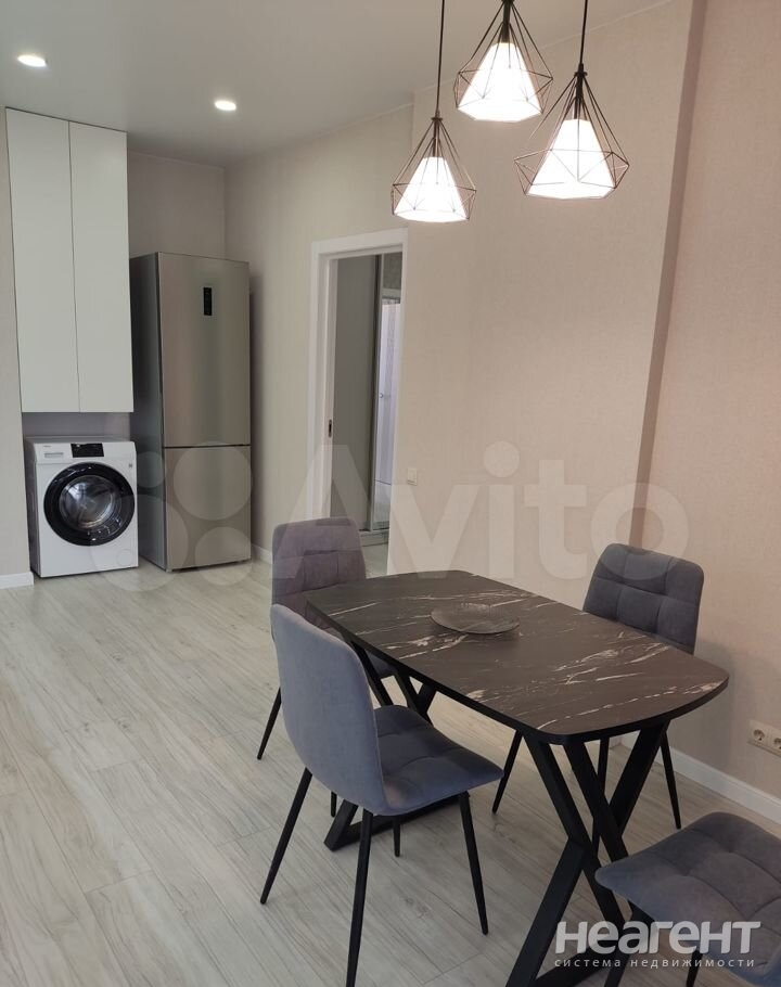 Продается 2-х комнатная квартира, 57 м²