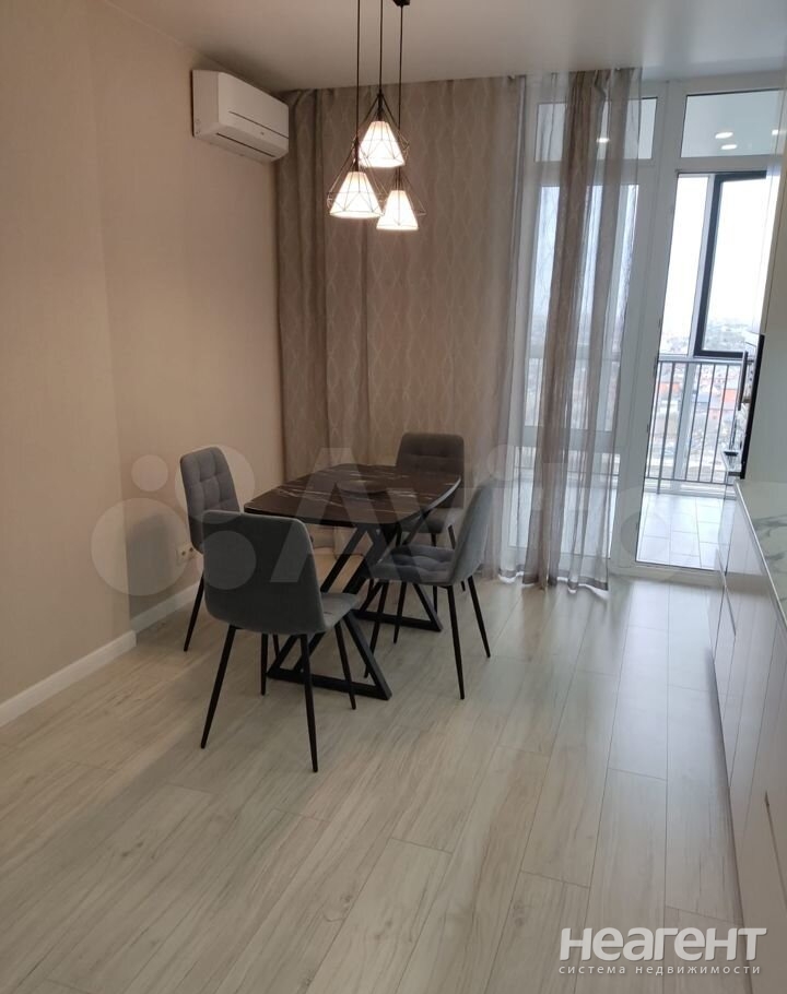 Продается 2-х комнатная квартира, 57 м²