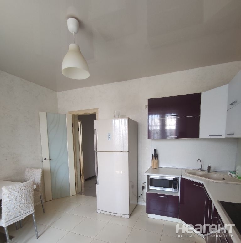 Продается 3-х комнатная квартира, 77 м²