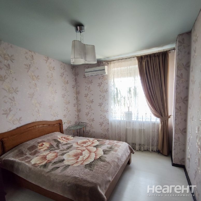 Продается 3-х комнатная квартира, 77 м²