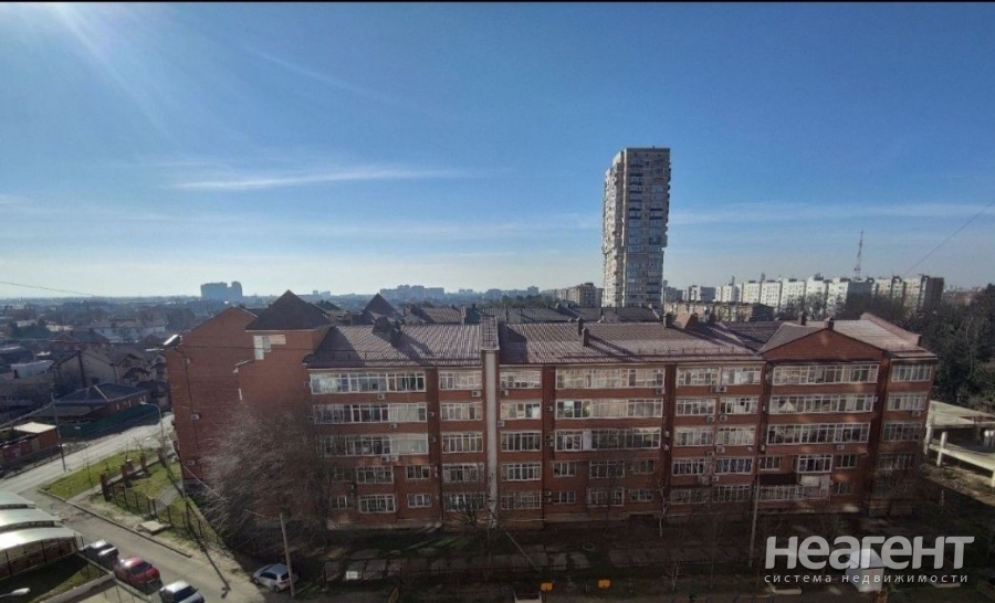 Продается 3-х комнатная квартира, 77 м²