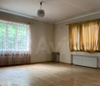 Продается Дом, 225 м²