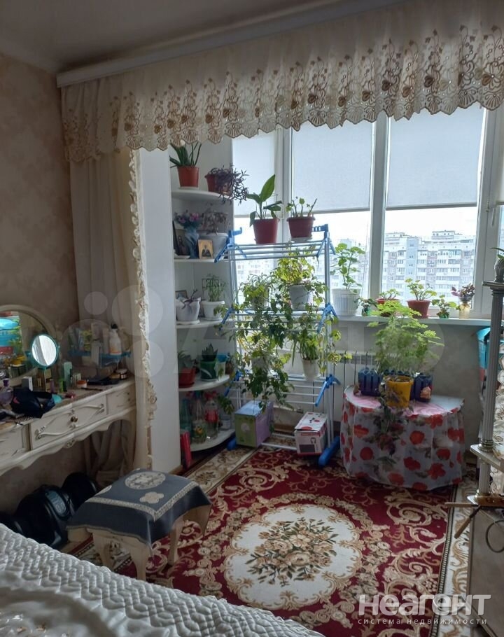 Продается 3-х комнатная квартира, 76 м²