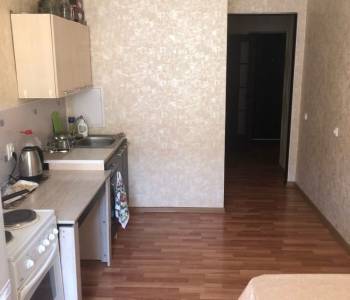 Сдается 1-комнатная квартира, 42 м²