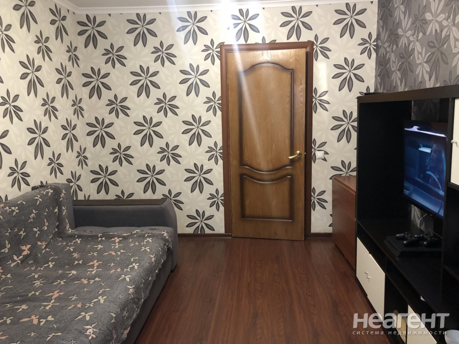 Продается 2-х комнатная квартира, 44 м²